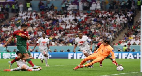 بنتيجة 6-1.. البرتغال تضرب موعدا مع المغرب في ربع نهائي كأس العالم